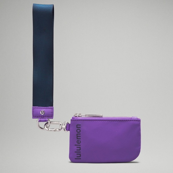 Lululemon Dual Pouch Wristlet, True Navy/Atomic Purple - NWT - Picture 3 of 5